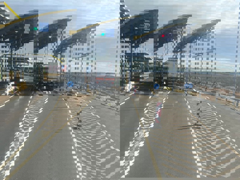 5B78d691 B724 4A19 A6e2 114Db1940971