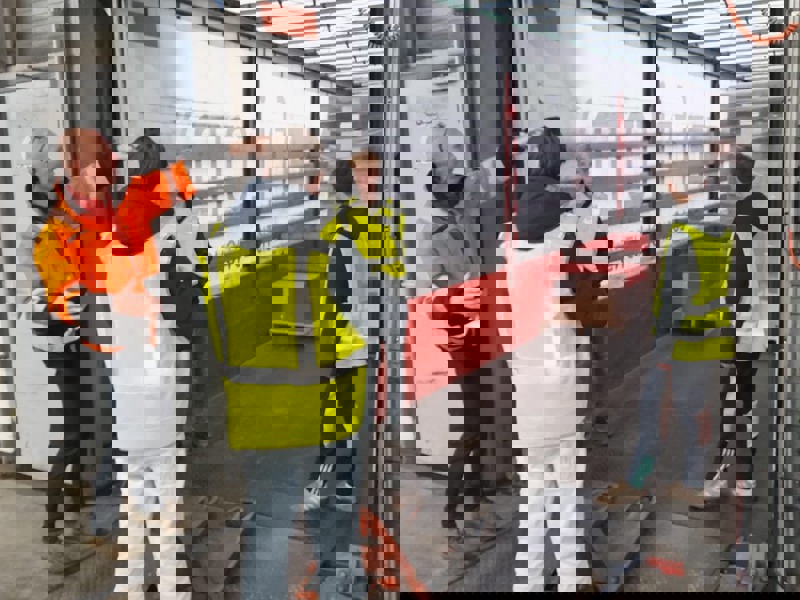 46604D3f C0f3 46F9 8935 1C62a8fac621